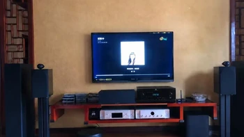 宝华+马兰士的“西装帖”又刷屏了：成一家人快一年，哪半是软文，哪半是正解