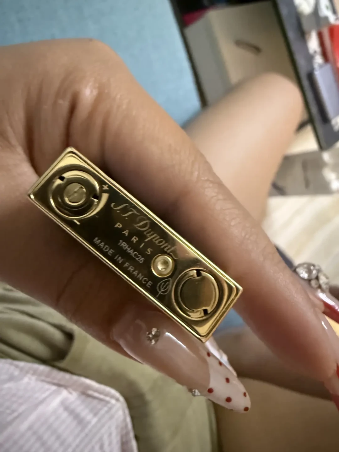 柜上1万6千7、得物半价、韩免6折:一只都彭到底谁说了算,这三套鉴定口径的账我摆全了