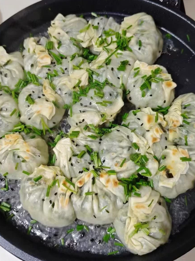 一款长得很老实的电饼铛