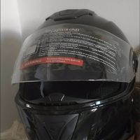 摩托车头盔选购的安全标准与建议