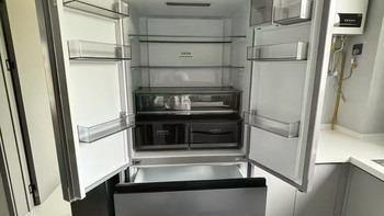 装修选平嵌冰箱看这台👉西门子平嵌 P3 多门冰箱 501L