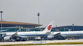 日本没人去了？船票甩到900多！十一新疆机票爆降，四五百就能飞 
