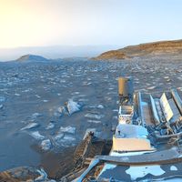 好奇号火星第5000天:发现成分异常浅坑,14年回传49万张照片