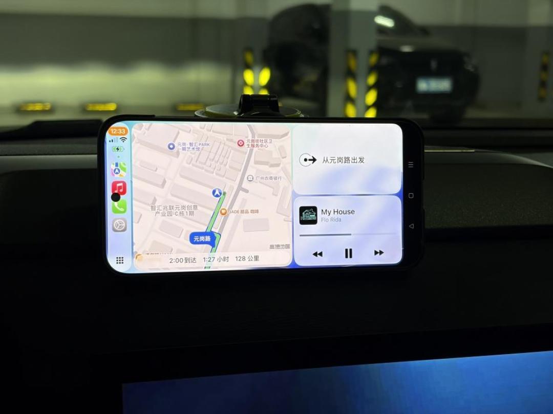 8年的油车花一百多块跑上CarPlay:我把4条路的价、坑和声音对完了