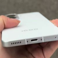 珠峰屏、15T实测 | iQOO9.21日报