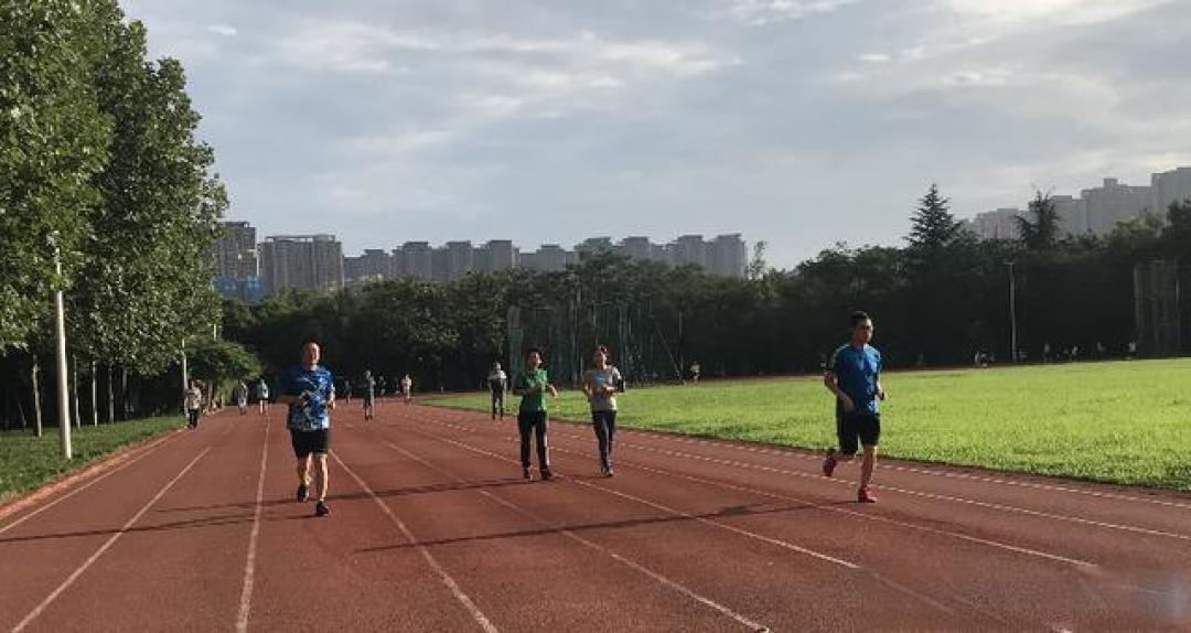 首马还有8周,月跑量不到100还来得及吗