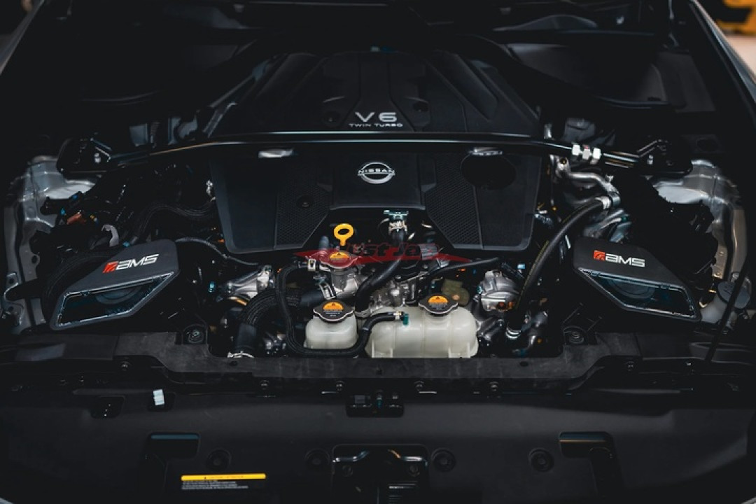 日产新一代 Skyline 要来了!搭载双涡轮 V6,还会有 6 速手动挡?