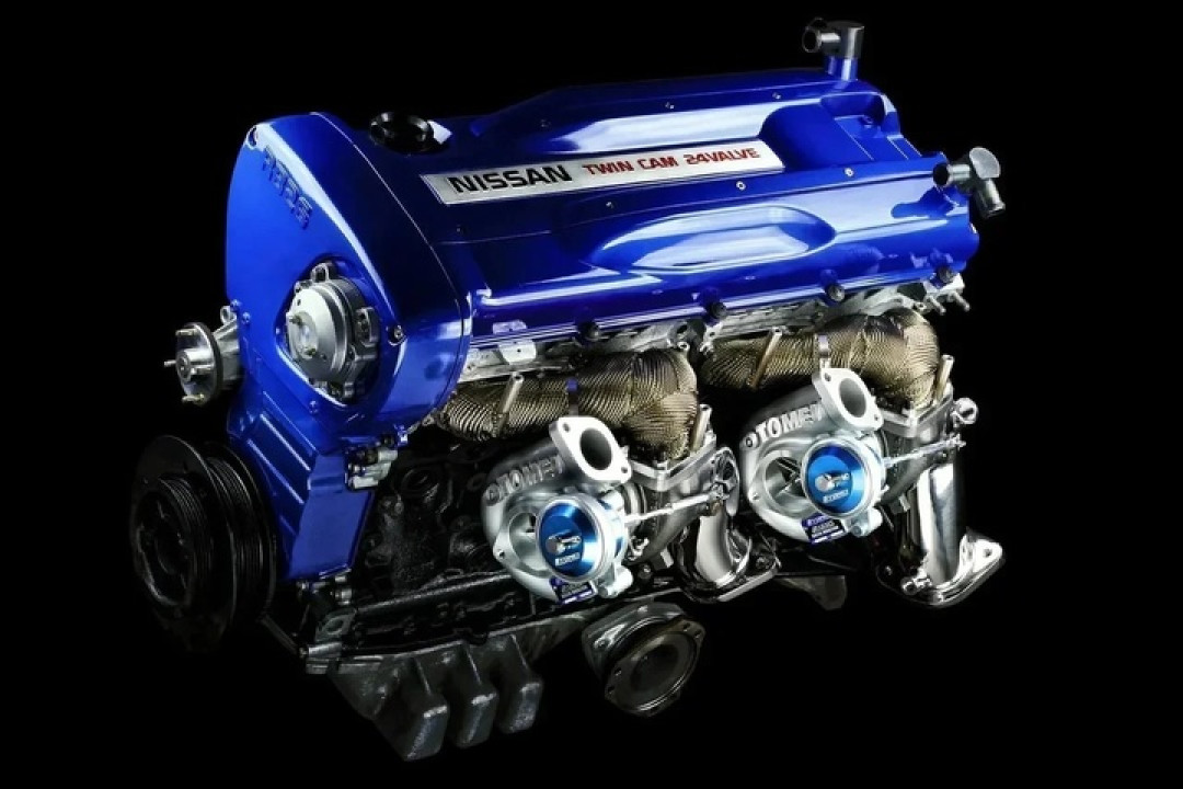 日产新一代 Skyline 要来了!搭载双涡轮 V6,还会有 6 速手动挡?