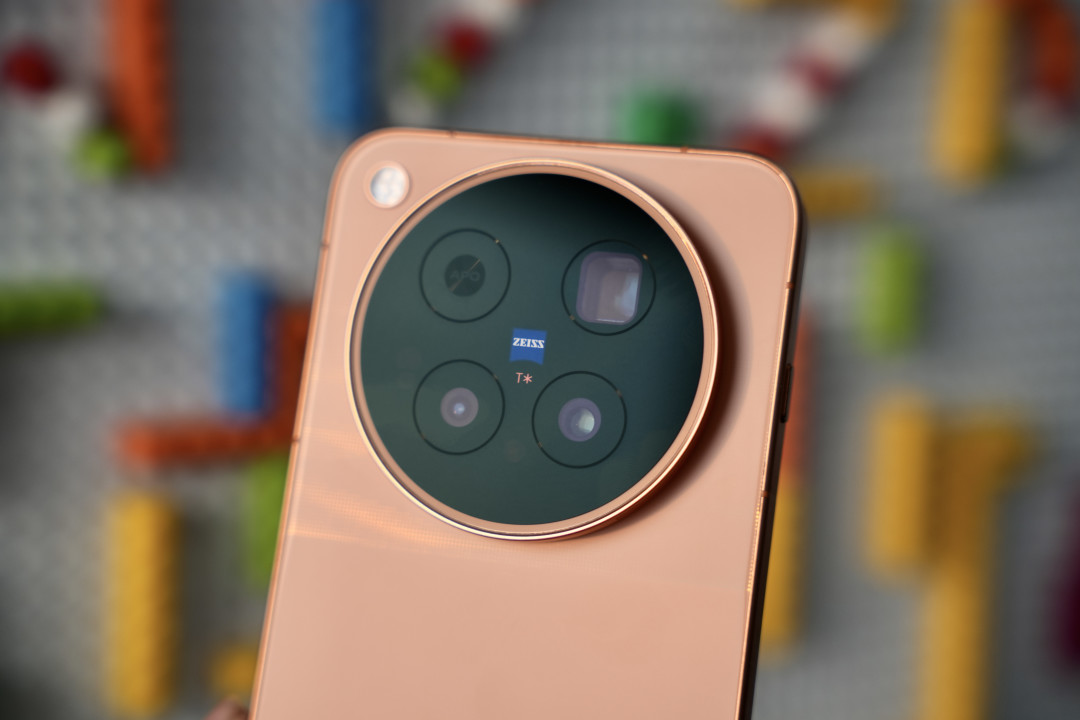 时隔一年再次深度体验 vivo X 系列,vivo X500 Pro Max 还是熟悉的味道吗?