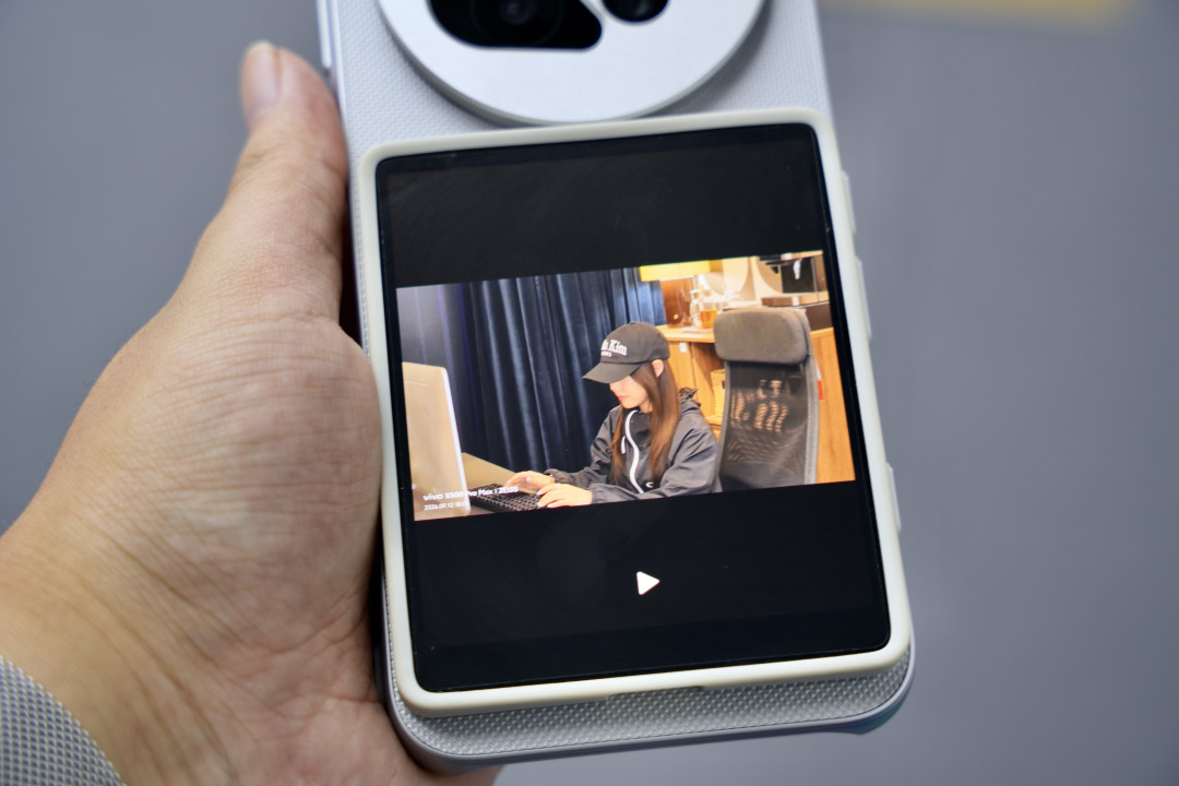 时隔一年再次深度体验 vivo X 系列,vivo X500 Pro Max 还是熟悉的味道吗?