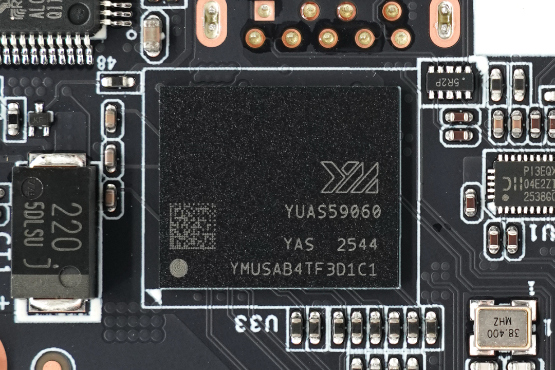 SSD涨疯了，手机存储开始进电脑：板载512G UFS、2599整机，零刻EQmini这三本账先算清