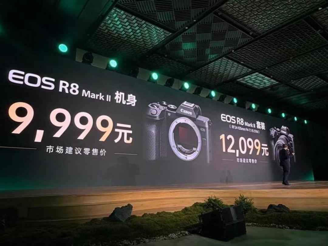 佳能R8 II机身9999元，镜头怎么分：官方5条搭配路线，我把数字和重量全算完了