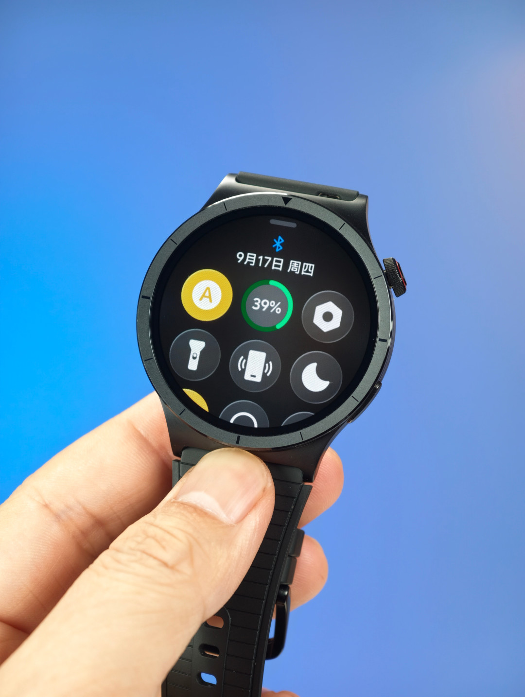 vivo WATCH 6 999元起,弹幕刷