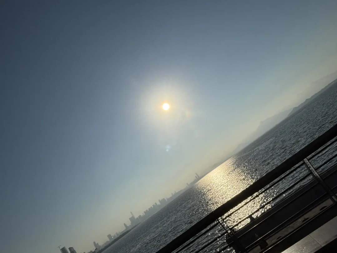 戒台寺的天没亮、江心洲的夜刚深,22台折叠车排成了小火车:我把129条的迈极炫招募楼、