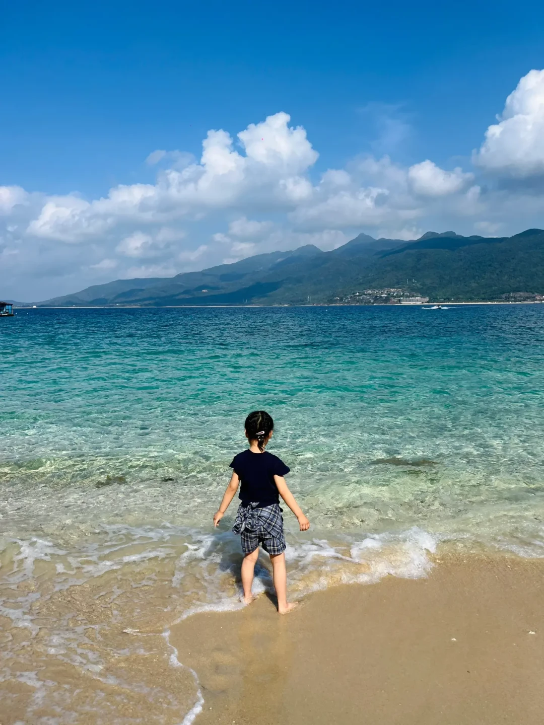 三亚潜水498到680：同样3-8米深度、同样水下25分钟，差价182买的是眼妆、修图和调色