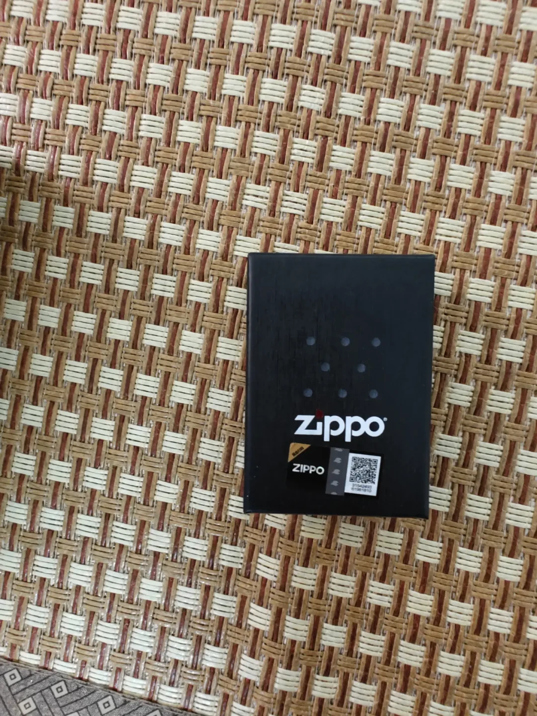 拍“Zippo商家割韭菜十大套路”的玩家说会被商家举报:把9月能落到字面的7条直播间帖子全对完,卖家唯一不解释的是价格