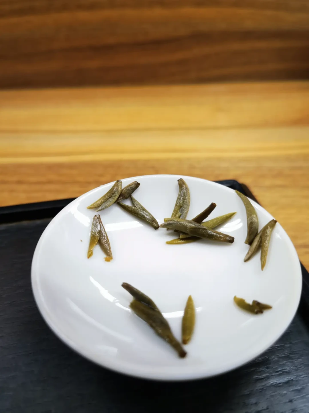 张一元最贵的一斤茶标到8800了:金龙袍九个月涨了两千,同一个塔尖有三条价,送贵客前先看清