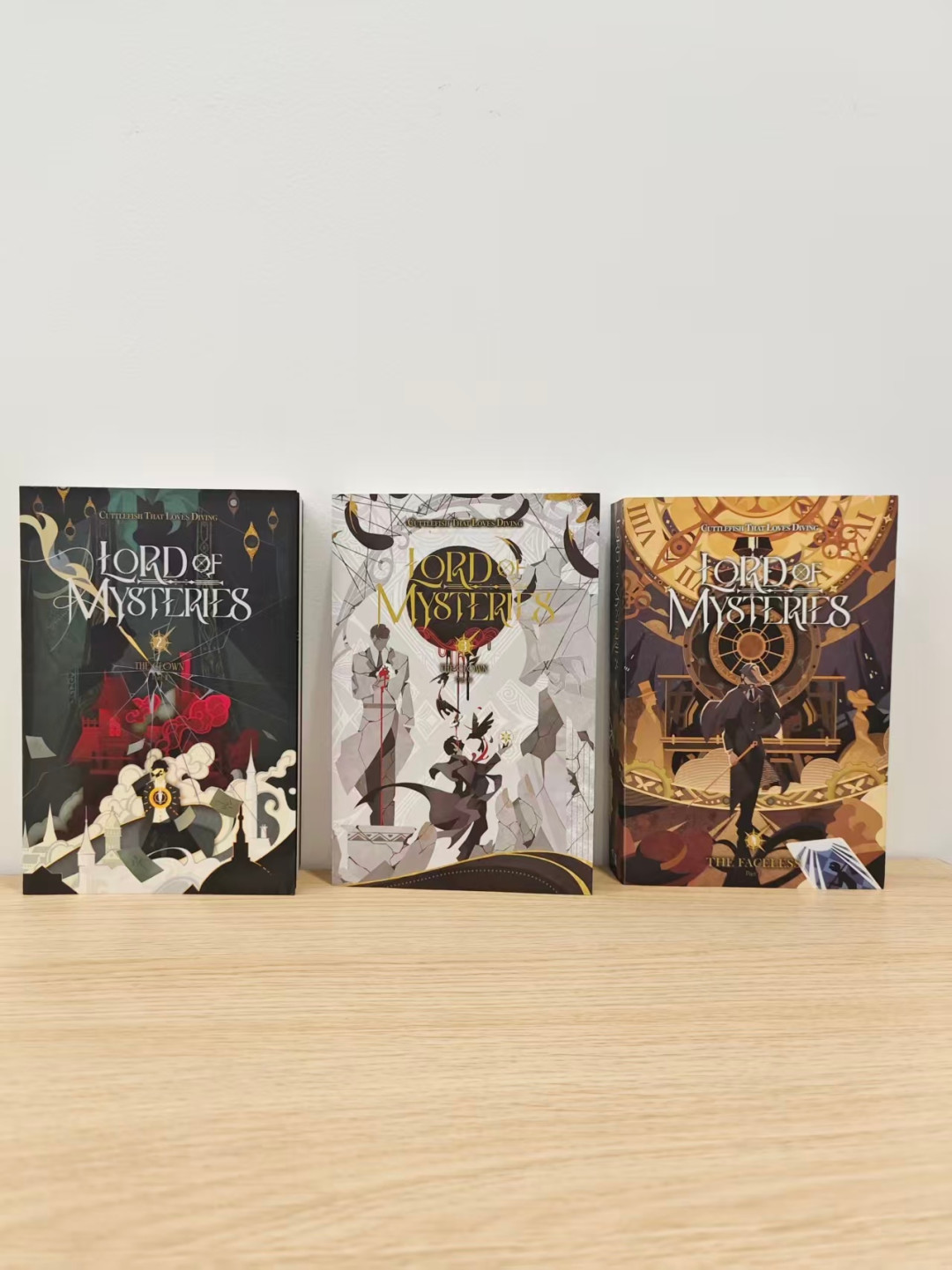 《诡秘之主》英文版2-4册刚上市、英语配音刚上线:老粉该信这波出海热度几分