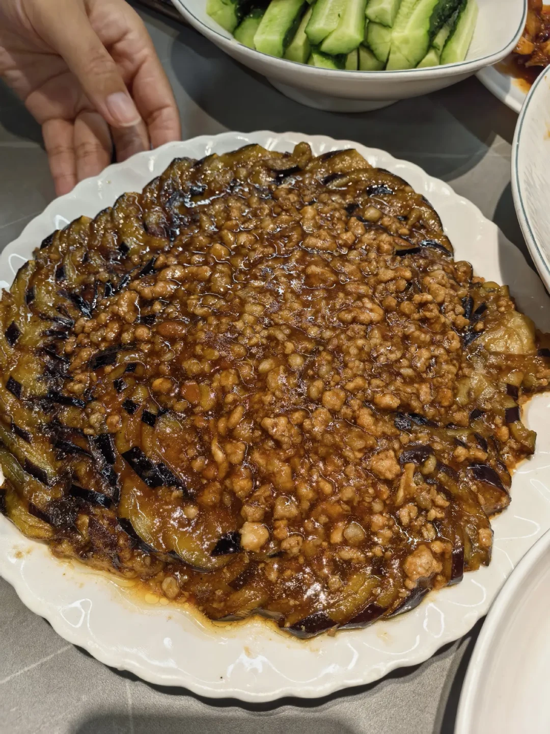相信豆包推荐前,先点开那行灰色小字:我翻完了藏在豆包“哪家好”背后的GEO产业链