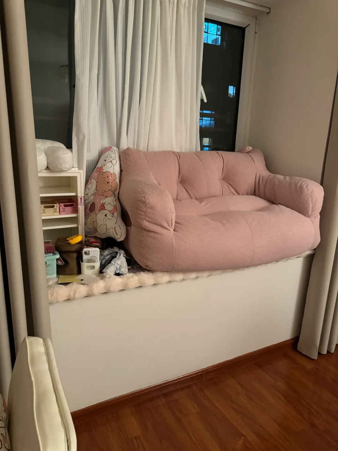 飘窗沙发