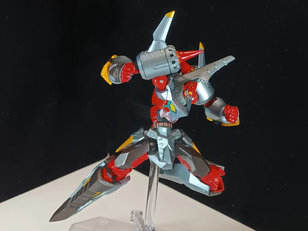 398元KO硬刚2000多的铁机巧:兽王T-01「螺旋巨钻」9/20解禁测评,评论区一边喊「圆梦」一边喊「小丑」——电动巨钻不同心、大货推到10月底前后,CCS再版从1369跌到六七百、超合金魂曾滞销跌价近1/3:冲KO、上正版还是等修复批次,这三笔账我替你摸完了