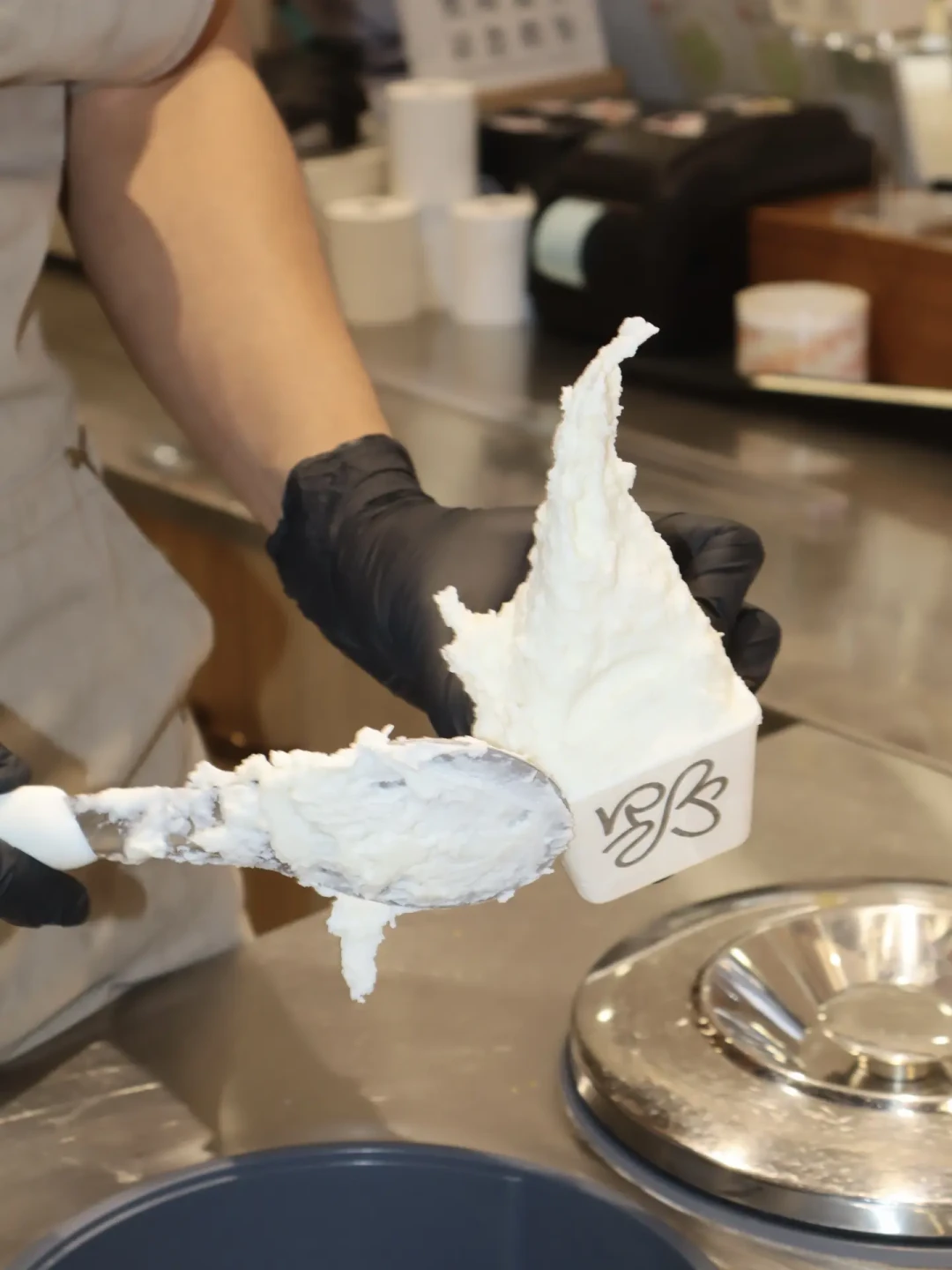 9.23「五谷gelato」上线前,把大米gelato这笔账算清:60篇复刻帖说,成败在三锅,不在机器