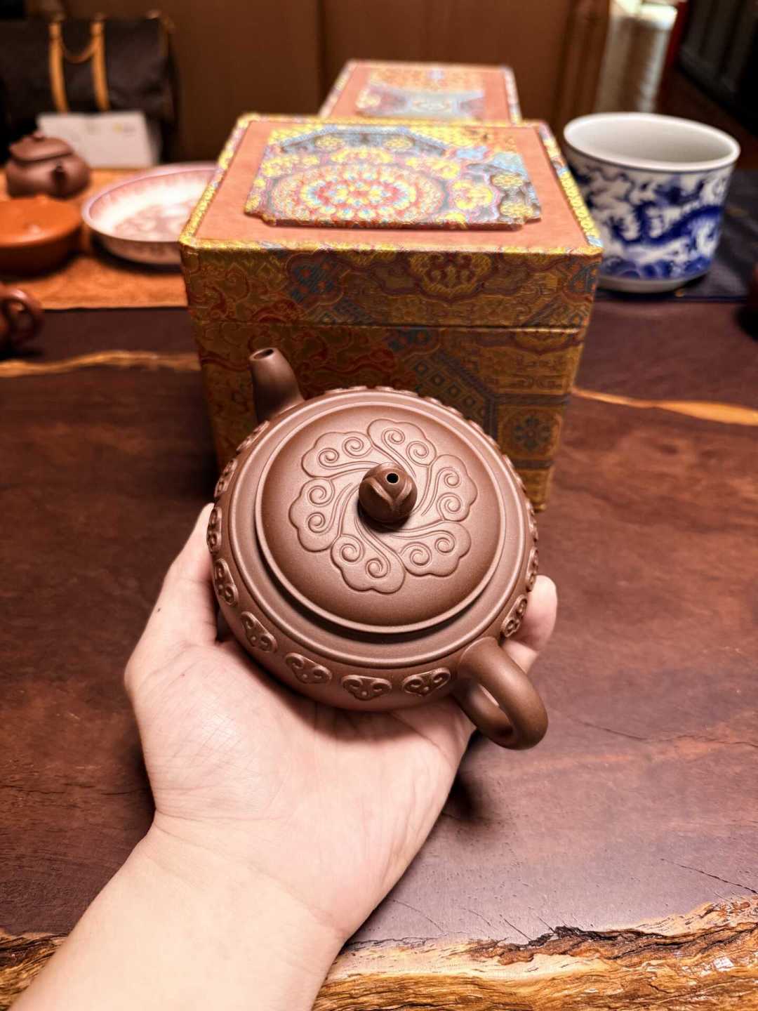 中秋到手的紫砂壶先别煮：豆腐甘蔗开壶法被官方点名堵气孔，6个养壶争议对着全网说法捋清了