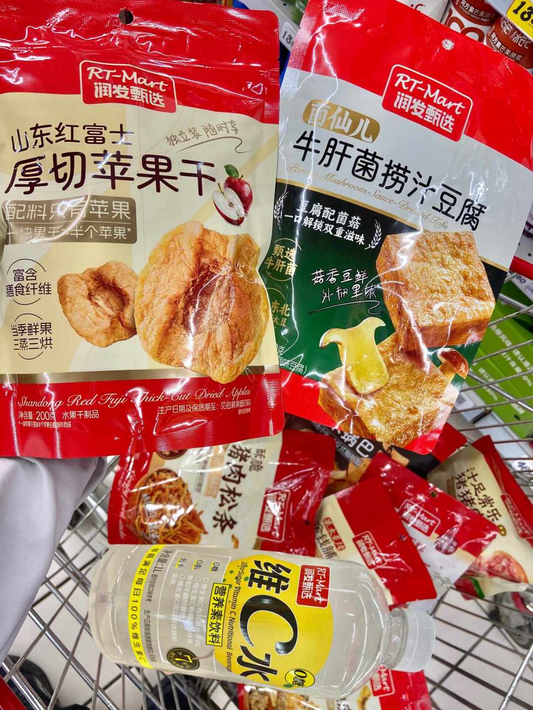 3个汉堡80多块的服务区,逼出了1592条评论:国庆自驾带什么吃的,我按司机、副驾、带娃分好了