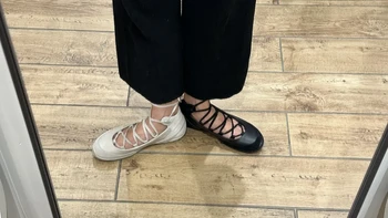 白色爱步的