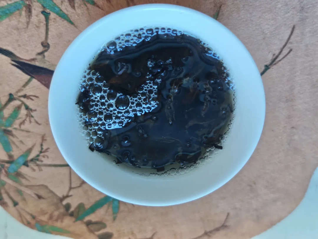 云茶会连发两期的翰墨香,官价600到1600:摊开二十多篇喝茶笔记,武夷星这条线下口粮线各有各的账