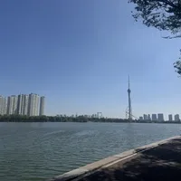 东北一夜掉14℃，南方还在34℃：秋季晨跑的穿法，一张温度带表说清