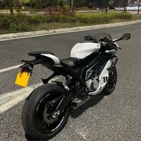 摩托车定位取决于实际用途