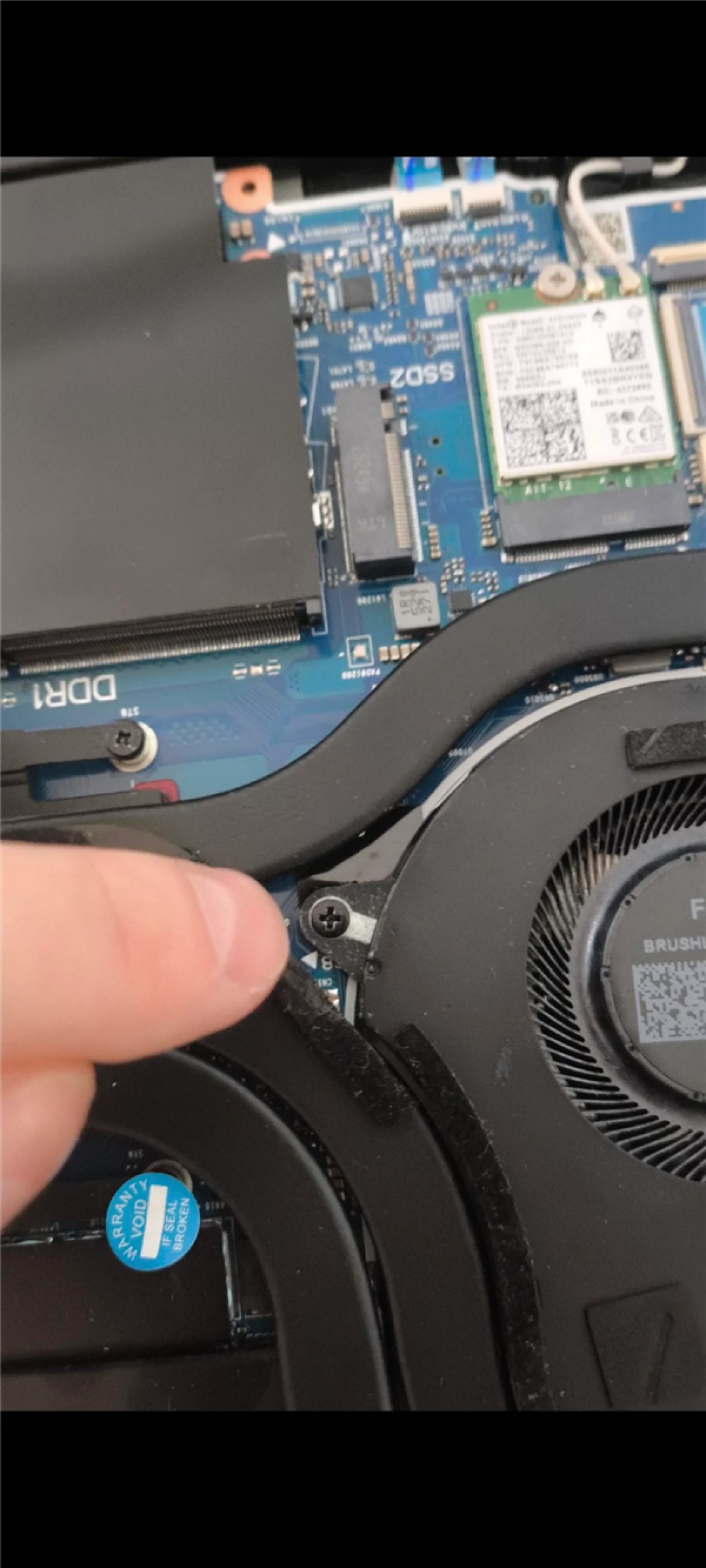 7700元维修费省了!华硕ROG Strix G16主板免费换新:新板还贴胶带防短路