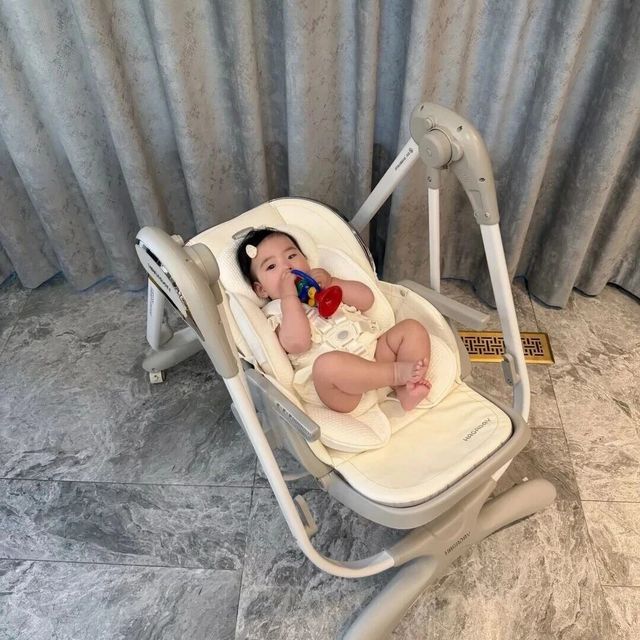看重免安装开箱即用的哈卡达二合一婴儿餐椅行业分析