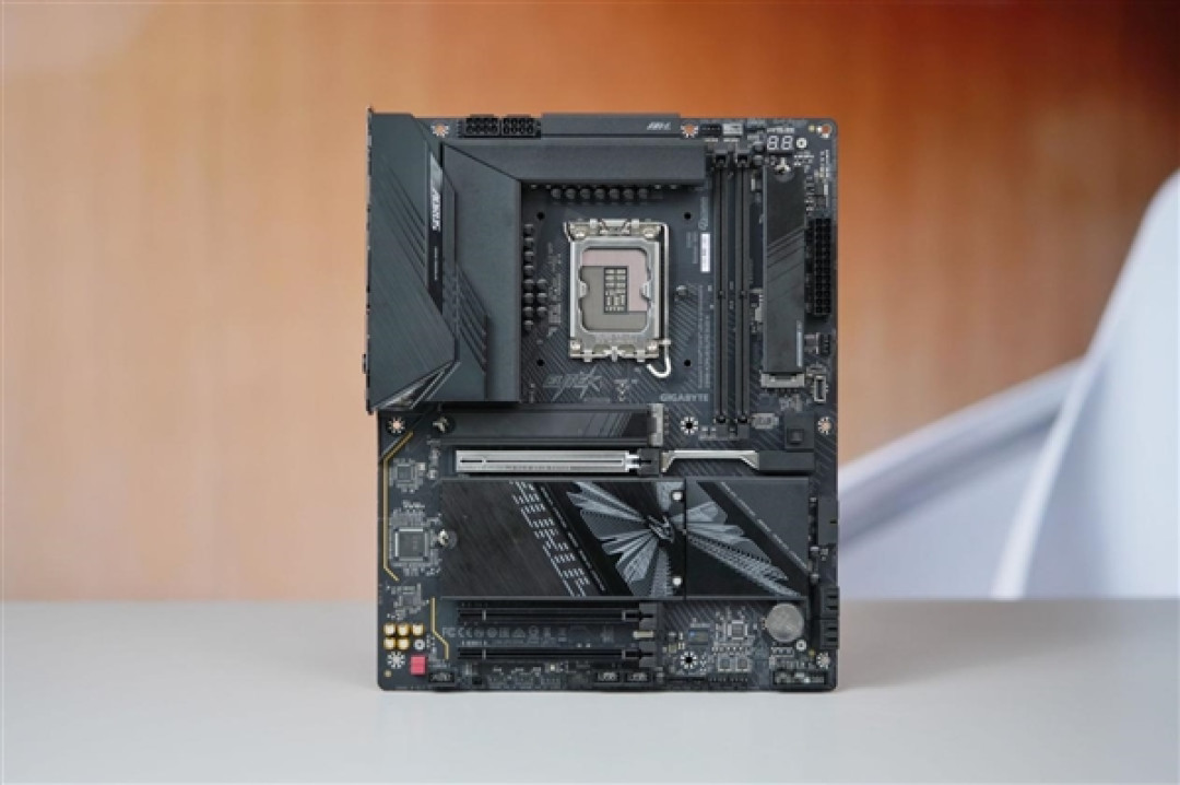 5个M.2插槽堆满!技嘉Z890 AORUS ELITE DUO X主板图赏
