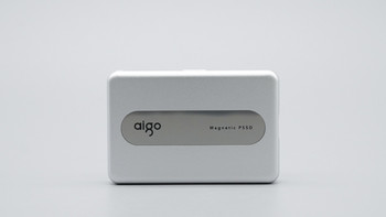 专为iPhone创作者打造，aigo PL50 手机存储盘上手评测