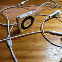 我用过的最长寿的数码产品——苹果夹子iPod shuffle 4代