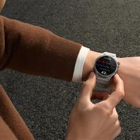 OPPO Watch X3寰月钛发布：支持无感高血压风险评估 2209.15元
