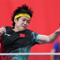 国乒险翻车！主力负275位小将，王楚钦独取两分救主，半决赛硬仗来了