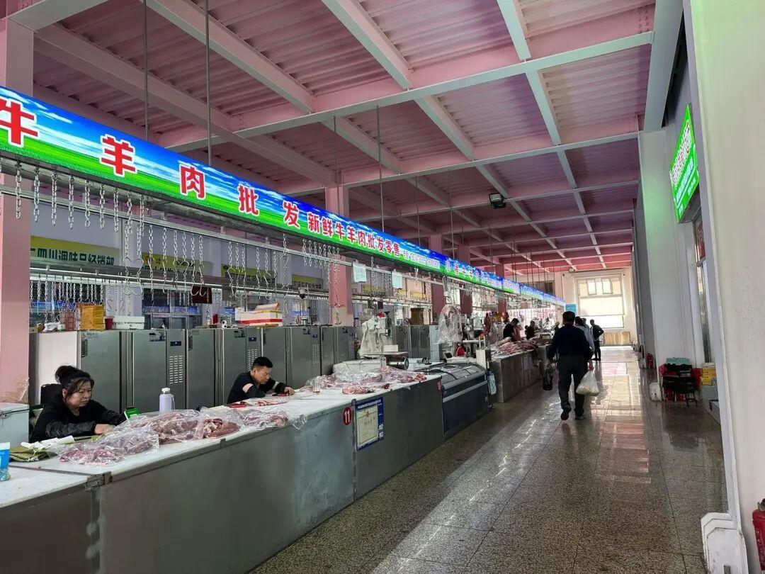 中秋开始流行“送肉”了:同款牛肉礼盒,一边折合36元/斤、一边9.5元/斤,肉食者挑之前先换算成每斤肉价