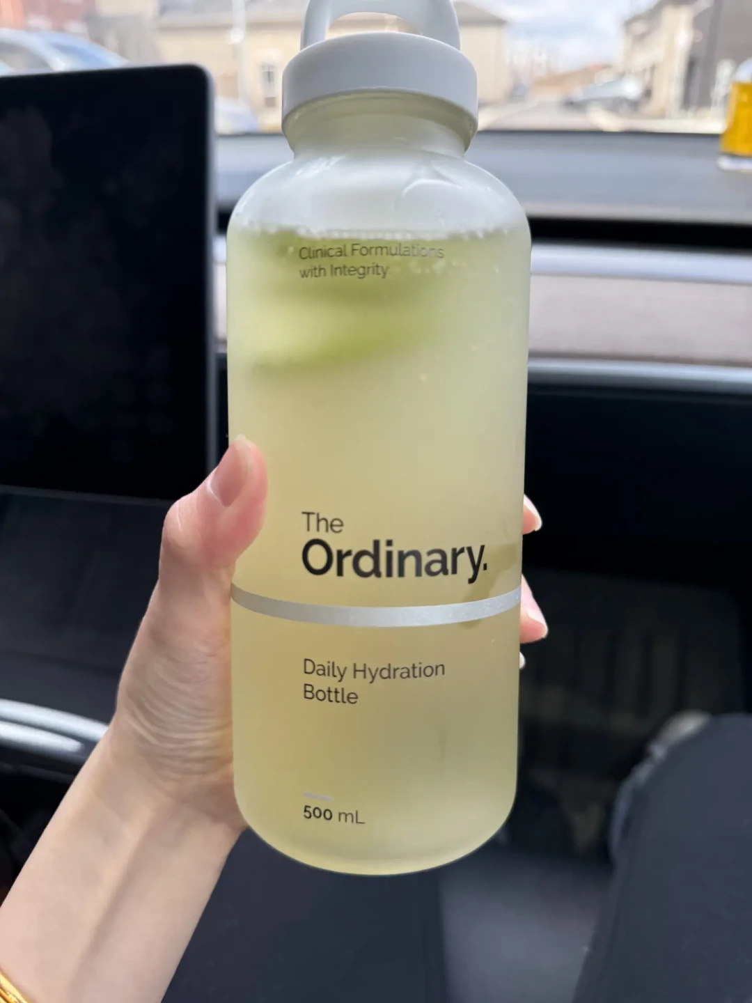 The Ordinary营销大年之后:同一瓶烟酰胺分三种货,官旗版、进口版、88两瓶的补贴价,掏钱前先对清楚