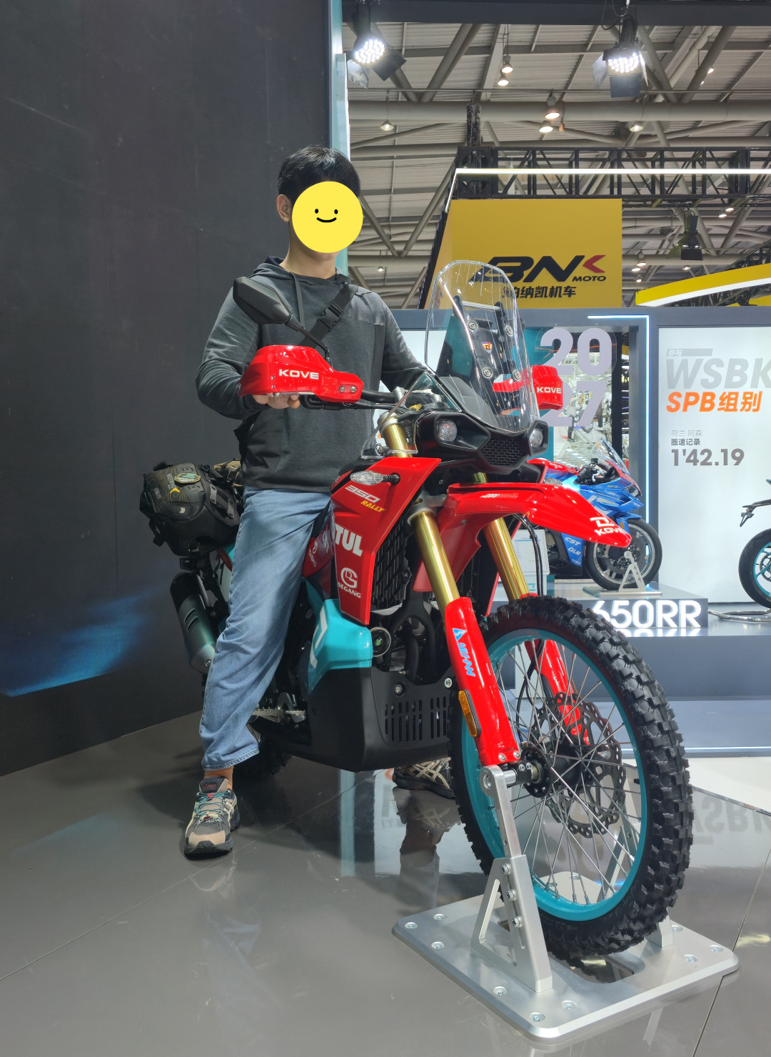 155kg、21L油箱、40匹,还没定价:摩博会散场后评论区还在吵的凯越350Rally,“CRF平替”先别急着认——四笔账对完再决定等不等