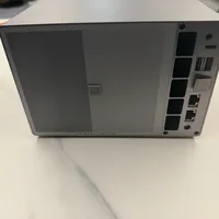 万兆、i5-13500H、4499元起：飞牛EVO4 Pro今天上架，五个月连出三台整机——群晖机主先把「搬应用、换整机、别动」三条路和那个Btrfs大坑看完再决定