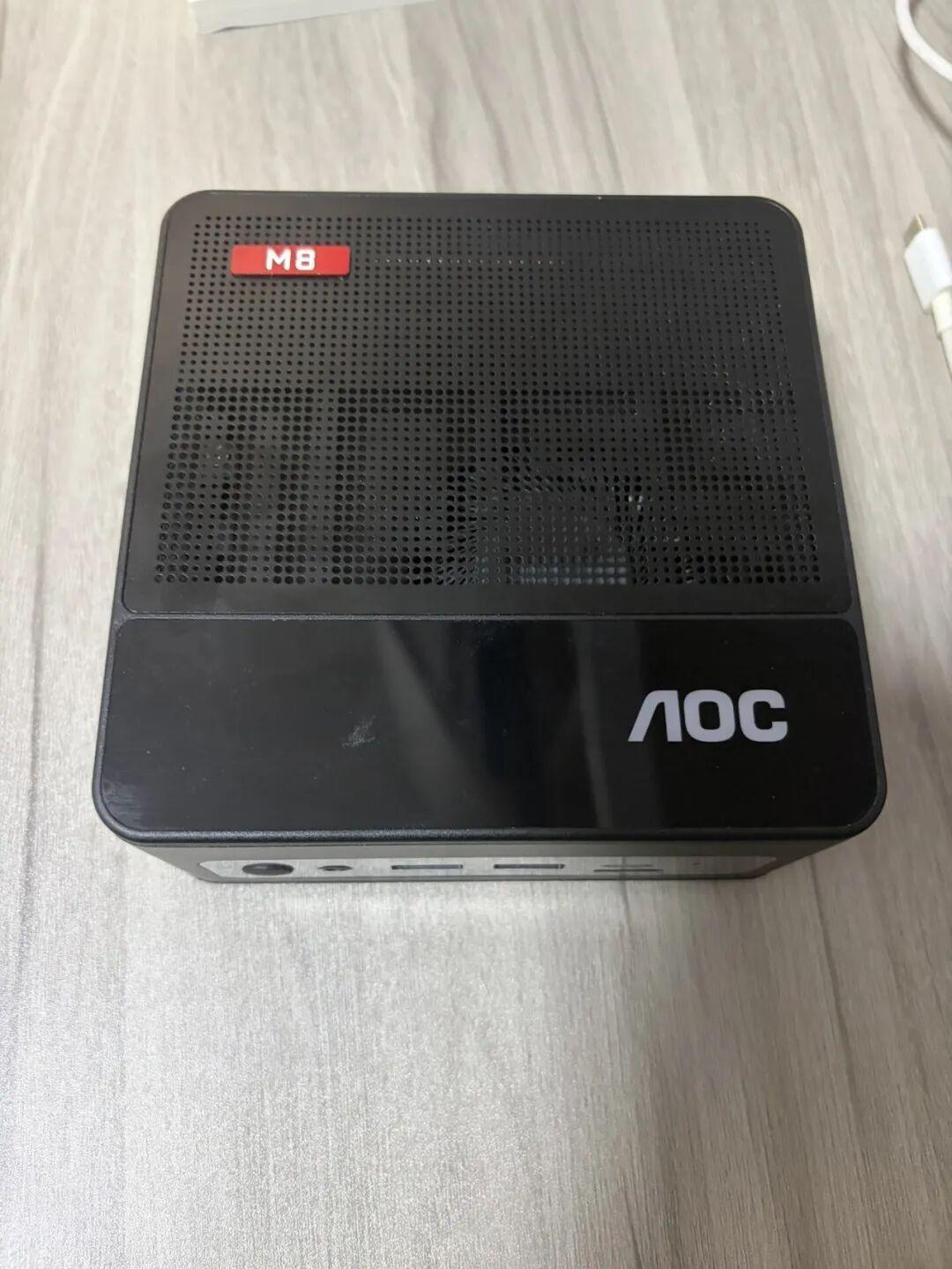 同一张RTX 5080插进迷你主机:重负载保住93%、轻负载只剩57%——459元OCuLink显卡坞实测揭底:真正的短板不是坞,是核显机里的单通道内存:三本账一张避坑清单,四类人对号入座