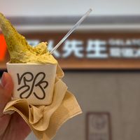 野人先生的“当天现做”，我逐条对完了账：奶浆是真、凝冻是真，但28元买的从来不是“师傅手工”这五个字