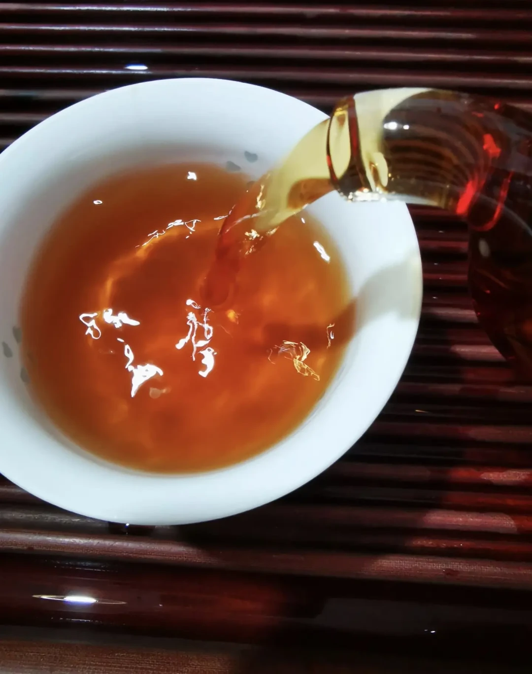 中秋还剩3天,家族群又开始转那句
