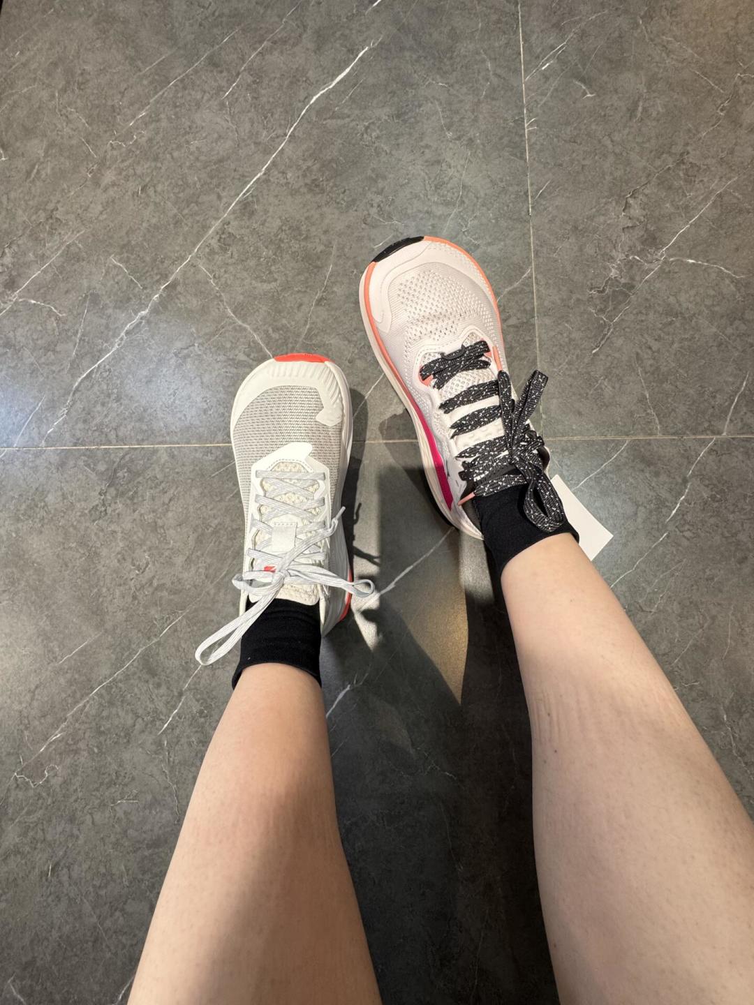 发布会刚结束两天,就有人晒出