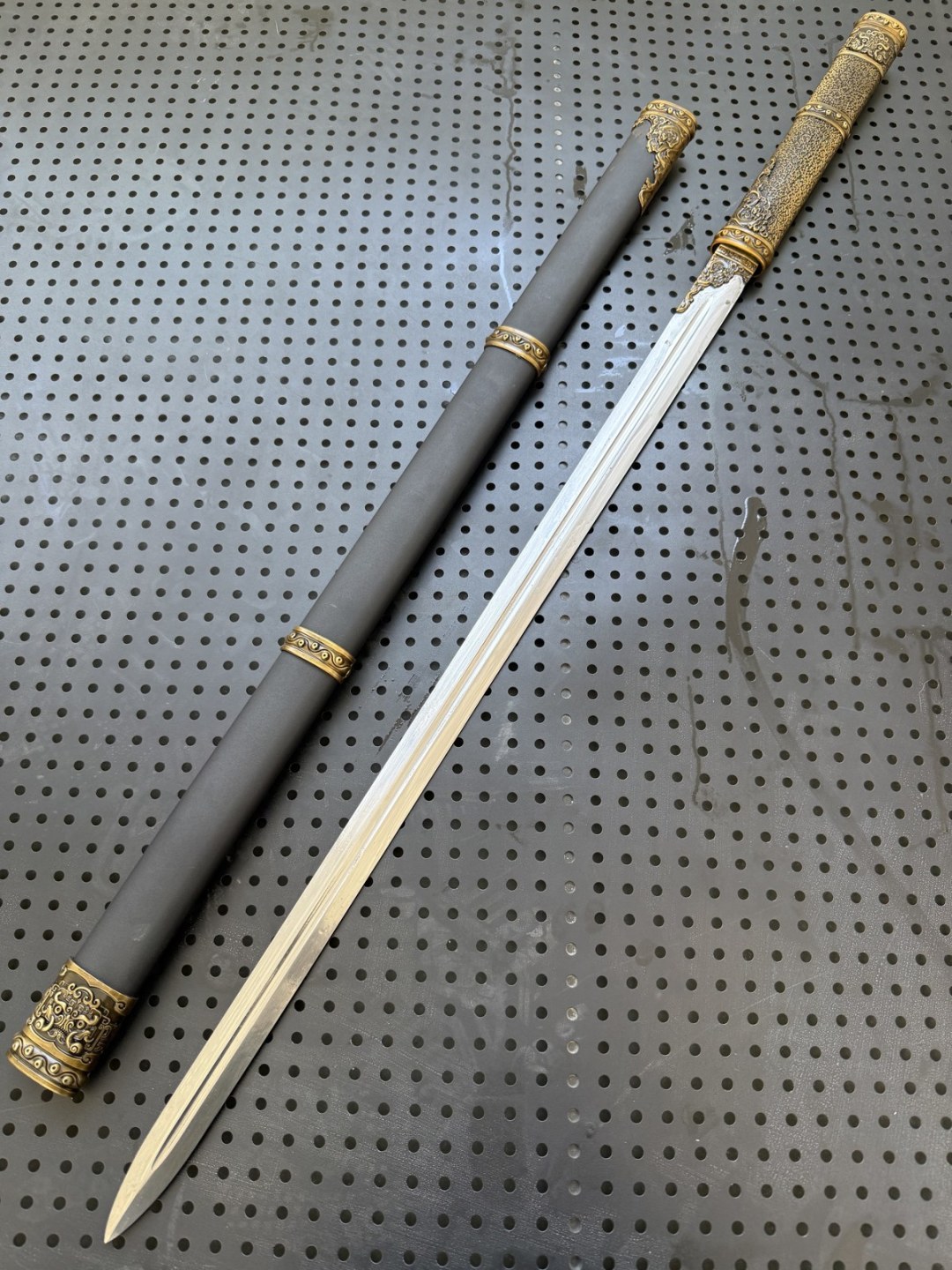 《锻刀大赛》看上头，想亲手打一把刀？龙泉师傅为什么婉拒你，258元体验课又能玩到什么
