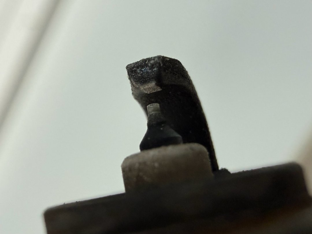 自己动手换火花塞,死在“最后一拧”的最多:师傅的180度和NGK官方的25N·m,其实是一回事