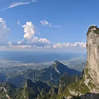 国庆票已经开出来了,天门山ABC线3月20日改版后成永久线路:第一次去张家界,先把大门、线别、时段、联票这四样对上